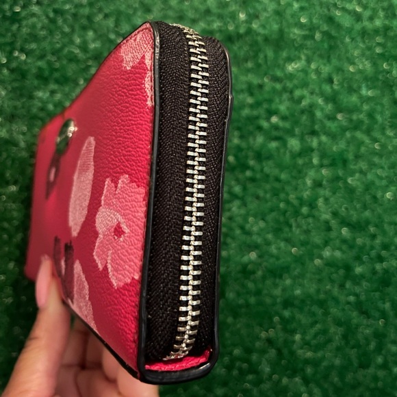 Coach EUC Pink and Black Floral Continental Wallet - Picture 7 of 9